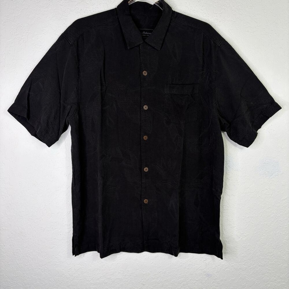 Tommy Bahama Black Tropical Short Sleeve Shirt Men’s Size M, 100% silk, classic